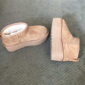 Uggs Platform Booties